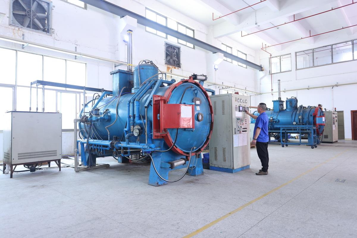 真空热处理 - 图片 1